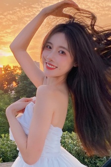 杨超越早年直播曝光