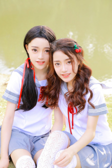 口述我和小娻孑在厨房